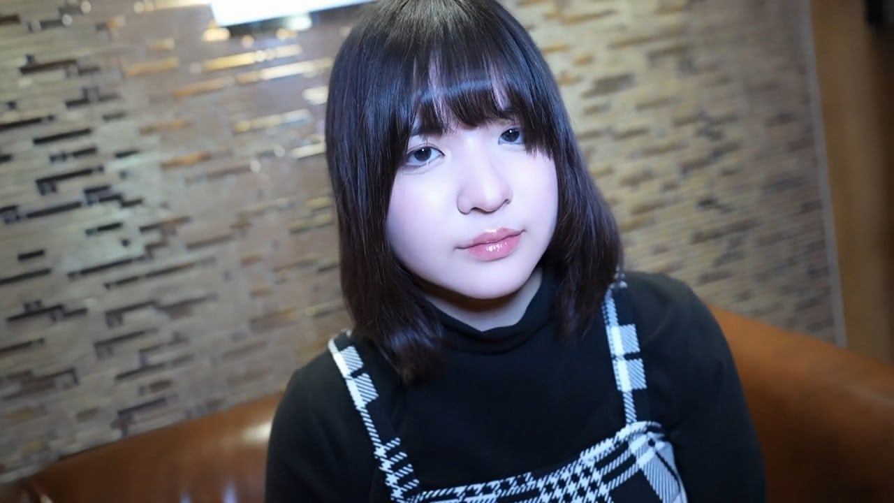 Em gái da trắng như sữa, ấp ủ giấc mơ làm pastry chef, nhưng trong cuộc sex ngọt ngào đầy tình yêu, lại bị đổ đầy tinh trùng nóng hổi…